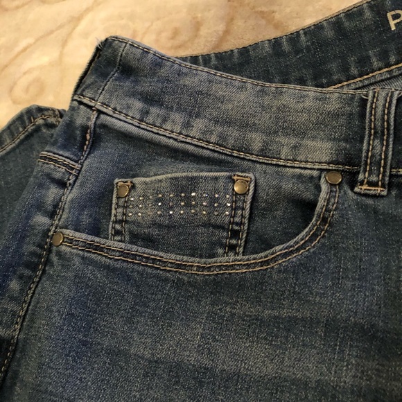 CHICO'S Platinum Jeans - Picture 2 of 5